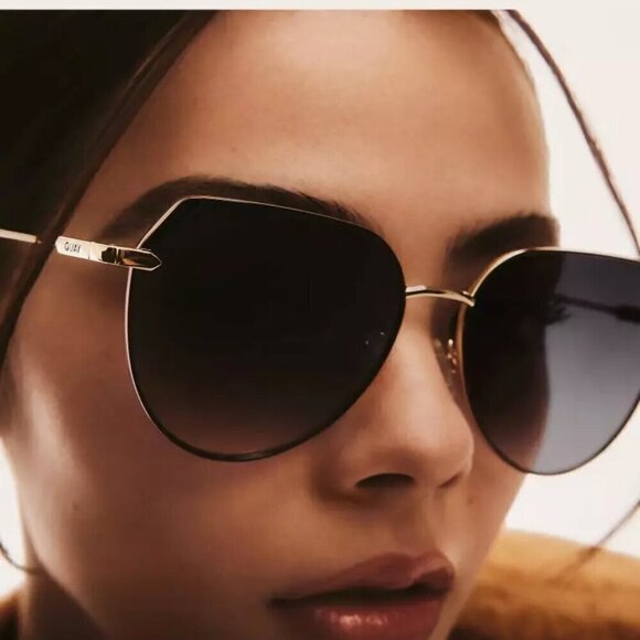Quay Main Character Black Gold Frame/Smoke Lens Unisex Sunglasses-Good Condition main image 6